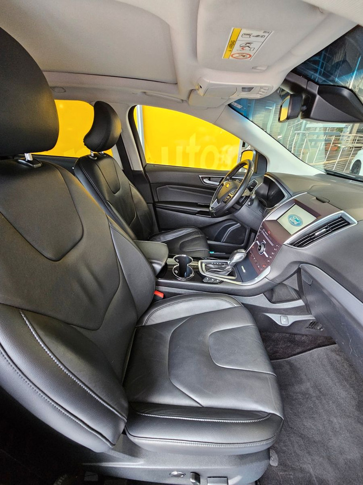 Ford Edge Titanium 4x4 AHK ACC SchiebeDach Navi LED - SUV: photos 5 Ford Edge Titanium 4x4 AHK ACC SchiebeDach Navi LED - SUV: photos 5