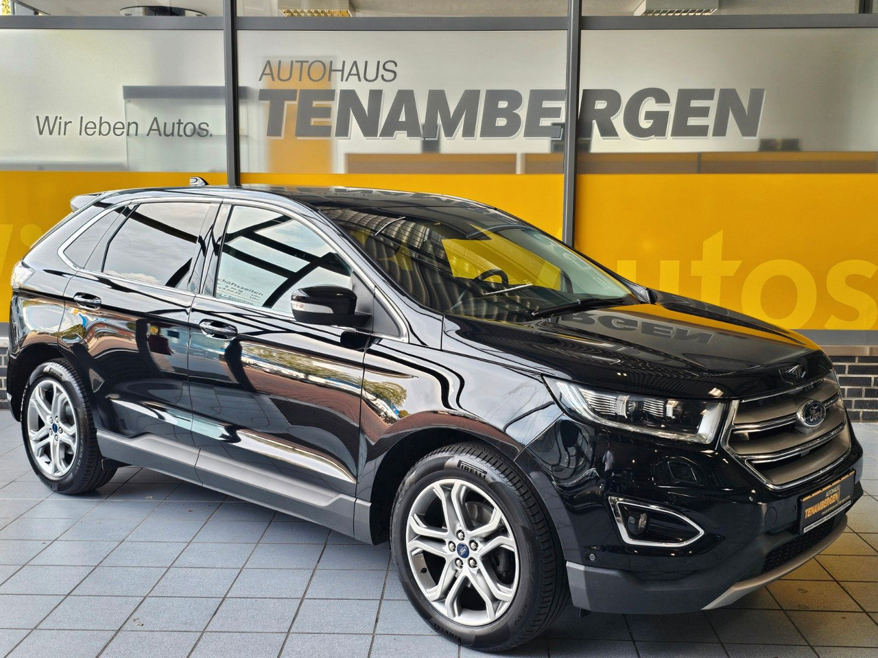 Ford Edge Titanium 4x4 AHK ACC SchiebeDach Navi LED - SUV: photos 1 Ford Edge Titanium 4x4 AHK ACC SchiebeDach Navi LED - SUV: photos 1
