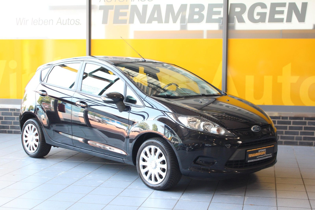 Ford Fiesta Trend Klima + Frontscheibenheizung 5Türer - Voiture: photos 1 Ford Fiesta Trend Klima + Frontscheibenheizung 5Türer - Voiture: photos 1