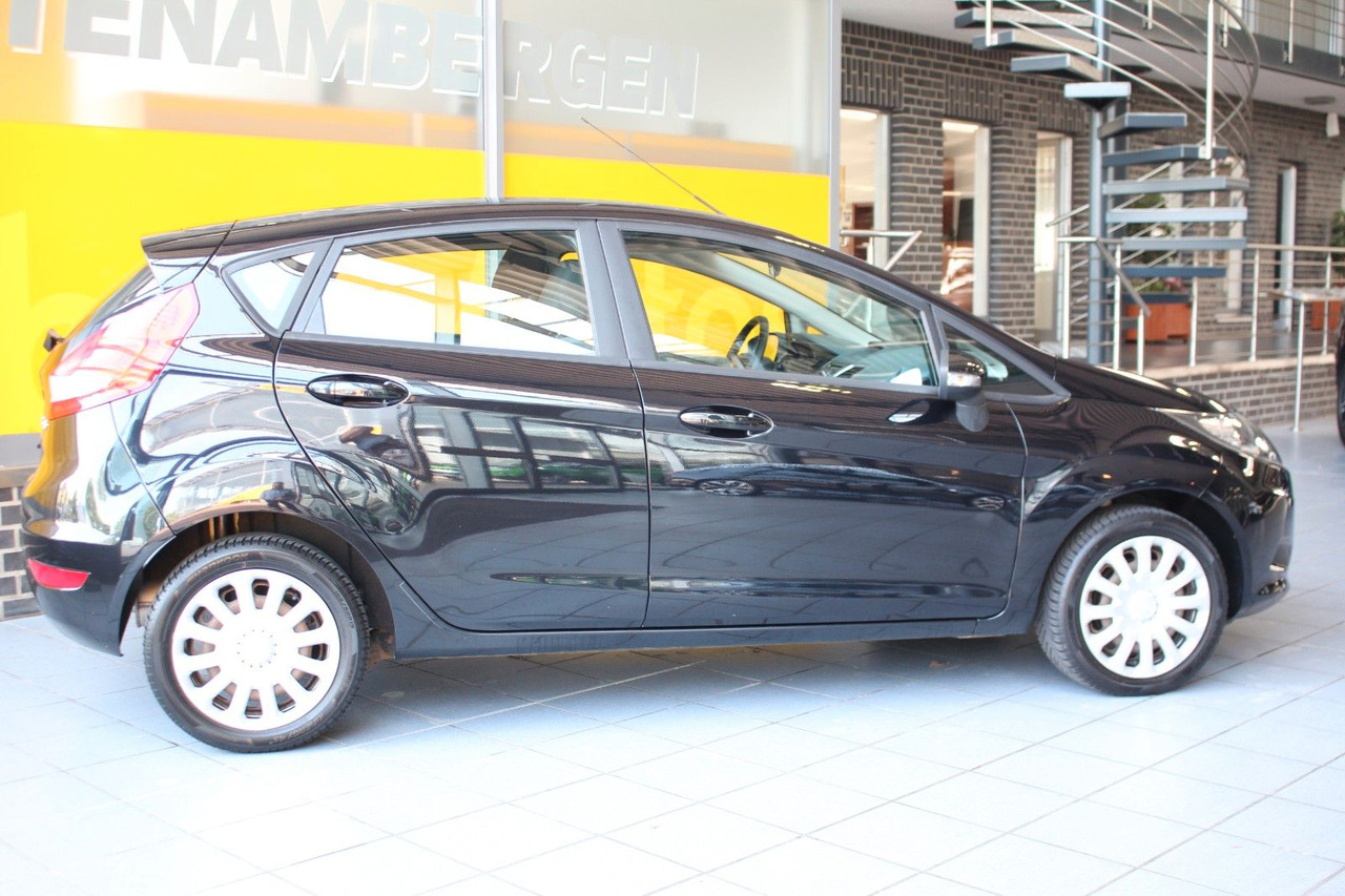 Ford Fiesta Trend Klima + Frontscheibenheizung 5Türer - Voiture: photos 3 Ford Fiesta Trend Klima + Frontscheibenheizung 5Türer - Voiture: photos 3