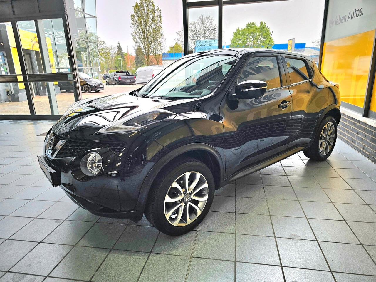 Nissan Juke 1.2 DIG-T 360 / Navi / Ganzjahresreifen - SUV: photos 5 Nissan Juke 1.2 DIG-T 360 / Navi / Ganzjahresreifen - SUV: photos 5
