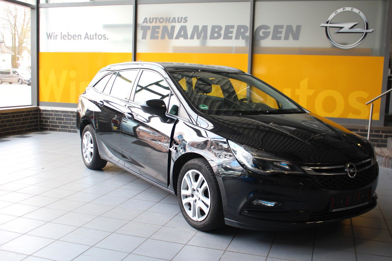 Opel Astra K Sports Tourer Edition AHK Navi - Voiture break: photos 1 Opel Astra K Sports Tourer Edition AHK Navi - Voiture break: photos 1