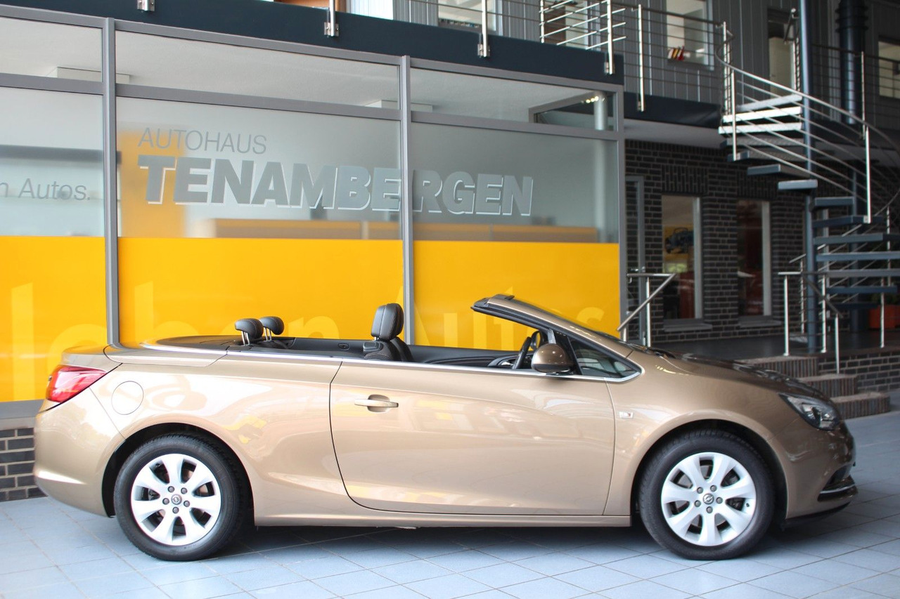 Opel Cascada Innovation AT Sitz- & Lenkradhzg BiXenon - Voiture: photos 3 Opel Cascada Innovation AT Sitz- & Lenkradhzg BiXenon - Voiture: photos 3