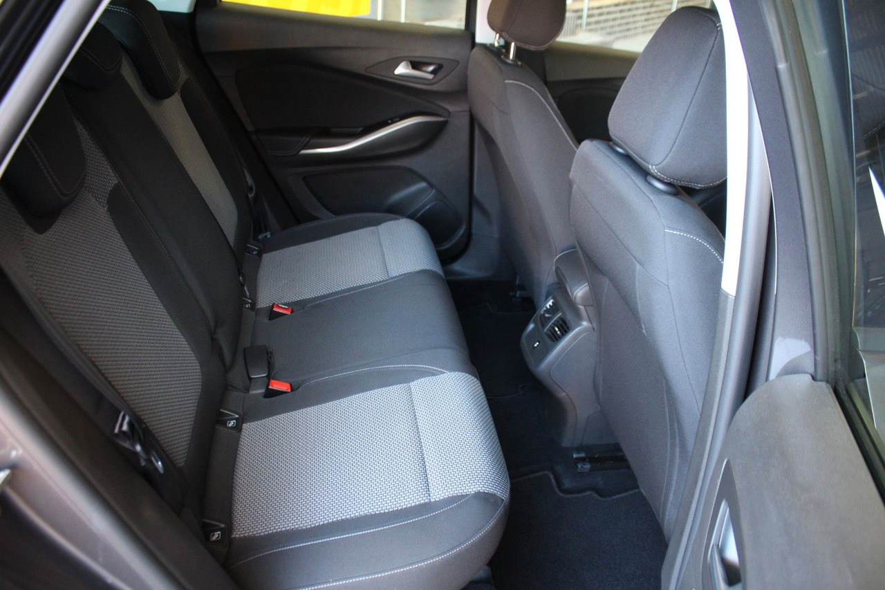SUV Opel Grandland Edition 1.2 Automatik Navi PDC v+h LED: photos 10