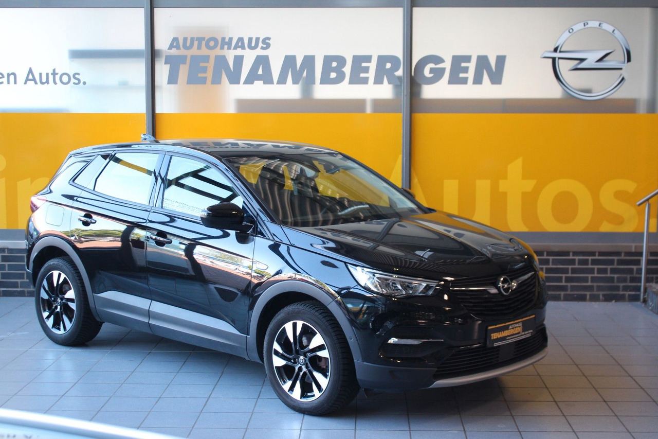 Opel Grandland (X) Elegance Kamera Sitz- & Lenkradhzg - SUV: photos 1 Opel Grandland (X) Elegance Kamera Sitz- & Lenkradhzg - SUV: photos 1