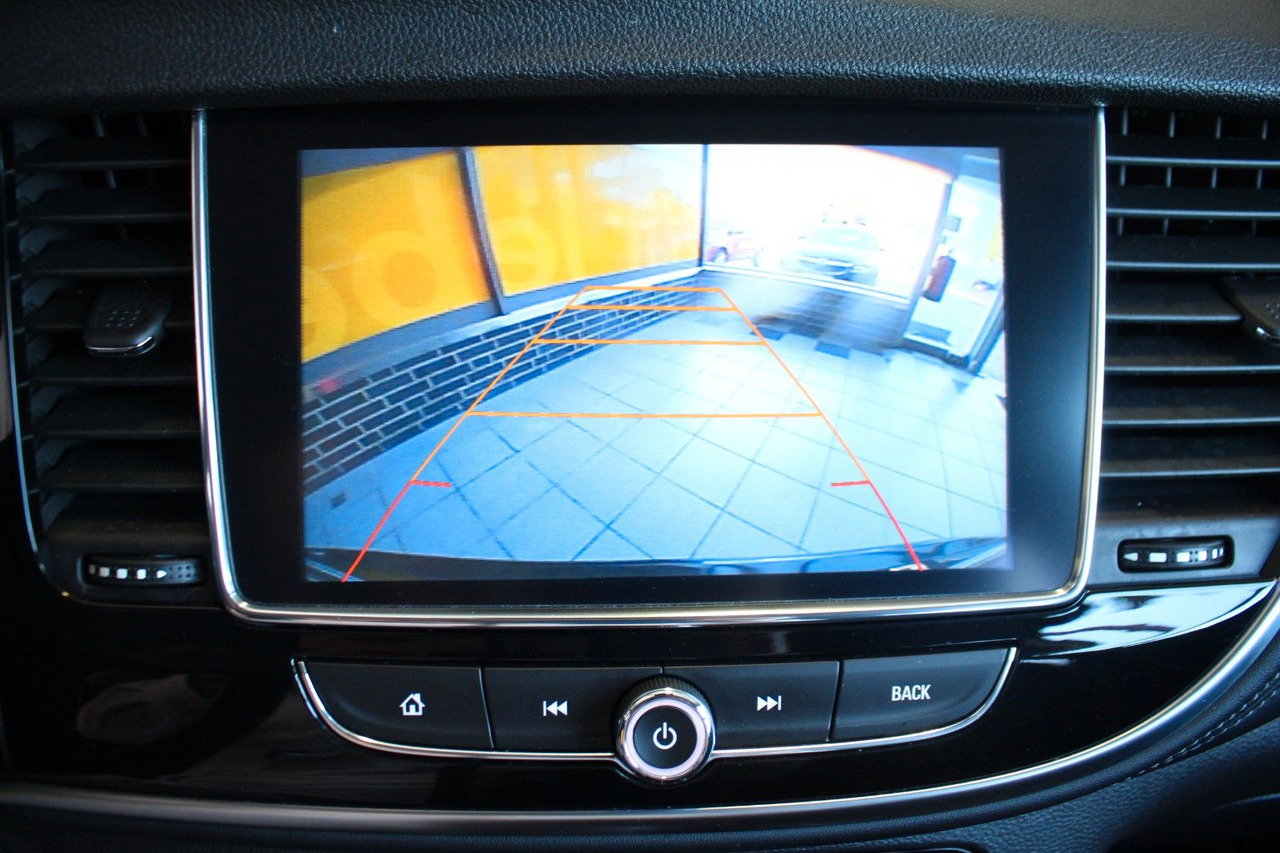 Opel Mokka X Innovation 4x4 Kamera Keyless LED AHK - SUV: photos 5 Opel Mokka X Innovation 4x4 Kamera Keyless LED AHK - SUV: photos 5