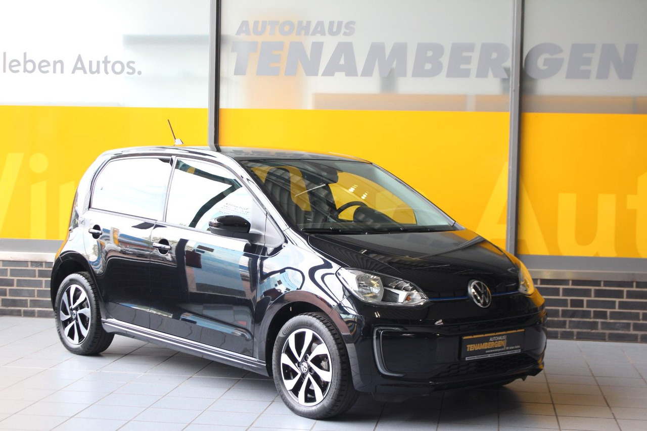 Volkswagen up! e-up! Max Kamera Sitzheizung DAB+ - Voiture: photos 1 Volkswagen up! e-up! Max Kamera Sitzheizung DAB+ - Voiture: photos 1
