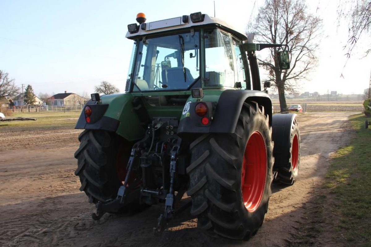 FENDT 716 - Tracteur agricole: photos 4 FENDT 716 - Tracteur agricole: photos 4