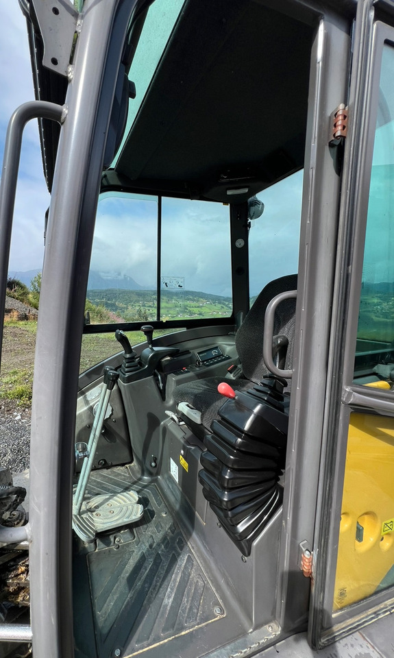 Volvo ECR25D - Pelle: photos 4 Volvo ECR25D - Pelle: photos 4