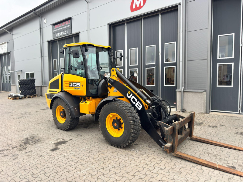 JCB 409 JCB 409 Nordic Edition - Chargeuse sur pneus: photos 5 JCB 409 JCB 409 Nordic Edition - Chargeuse sur pneus: photos 5