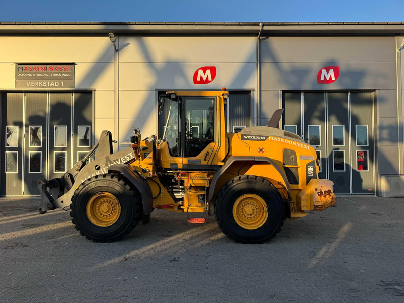 Volvo L90H Volvo L90H - Chargeuse sur pneus: photos 1 Volvo L90H Volvo L90H - Chargeuse sur pneus: photos 1