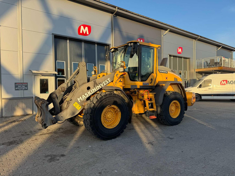 Volvo L90H Volvo L90H - Chargeuse sur pneus: photos 2 Volvo L90H Volvo L90H - Chargeuse sur pneus: photos 2