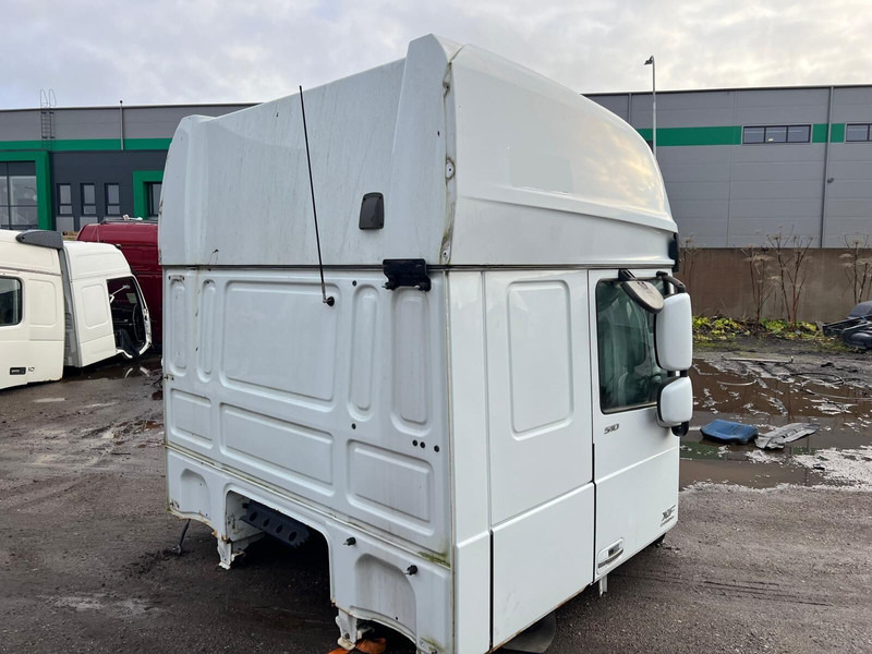 DAF KTU249 - Cabine et intérieur: photos 3 DAF KTU249 - Cabine et intérieur: photos 3