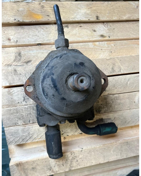 Volvo B12 - Moteur hydraulique: photos 1 Volvo B12 - Moteur hydraulique: photos 1