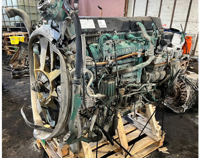 Volvo D13K540 K5 - Moteur: photos 1 Volvo D13K540 K5 - Moteur: photos 1