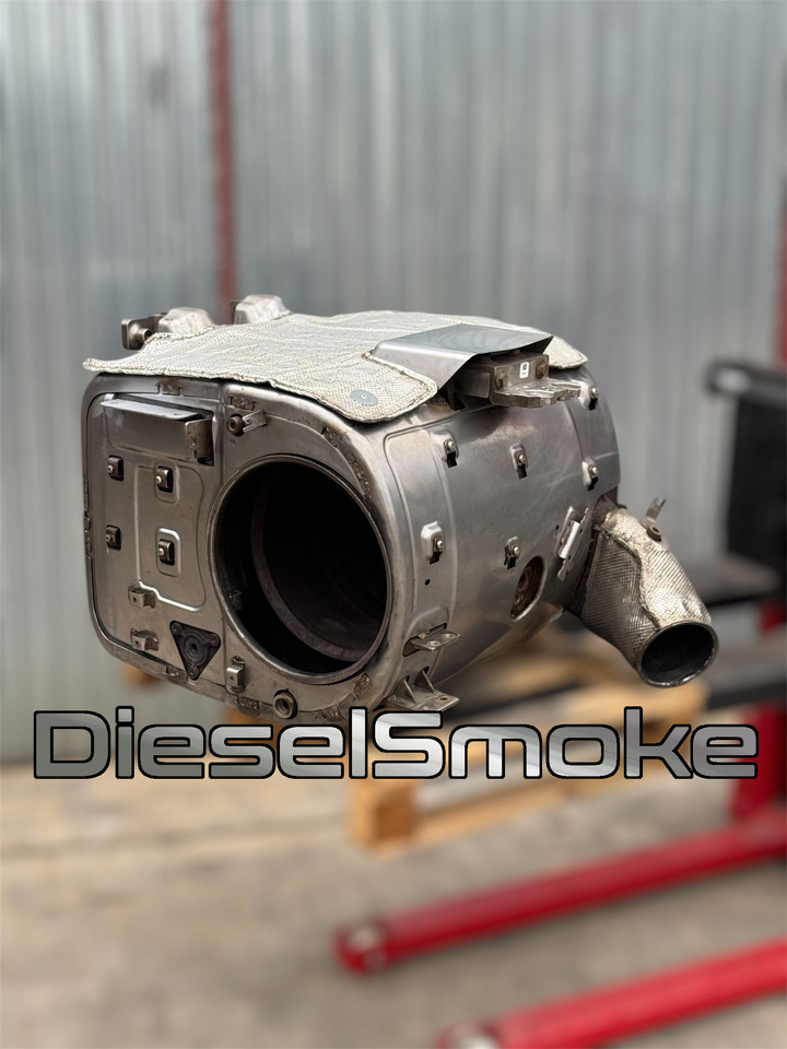 DAF XF 106 2017+ Lowdeck mega catalyst SCR DOC DAF XF 106 - Catalyseur: photos 2 DAF XF 106 2017+ Lowdeck mega catalyst SCR DOC DAF XF 106 - Catalyseur: photos 2