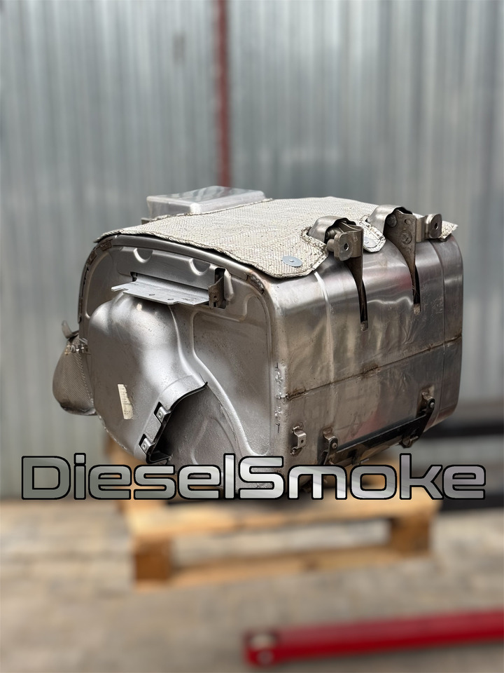 DAF XF 106 2017+ Lowdeck mega catalyst SCR DOC DAF XF 106 - Catalyseur: photos 4 DAF XF 106 2017+ Lowdeck mega catalyst SCR DOC DAF XF 106 - Catalyseur: photos 4