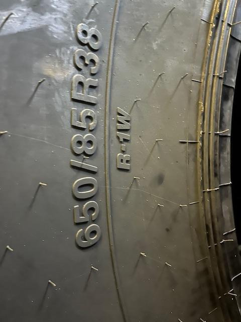 NEW 650/85R38 Alliance AgriStar tyre - Pneu pour Machine agricole: photos 2 NEW 650/85R38 Alliance AgriStar tyre - Pneu pour Machine agricole: photos 2