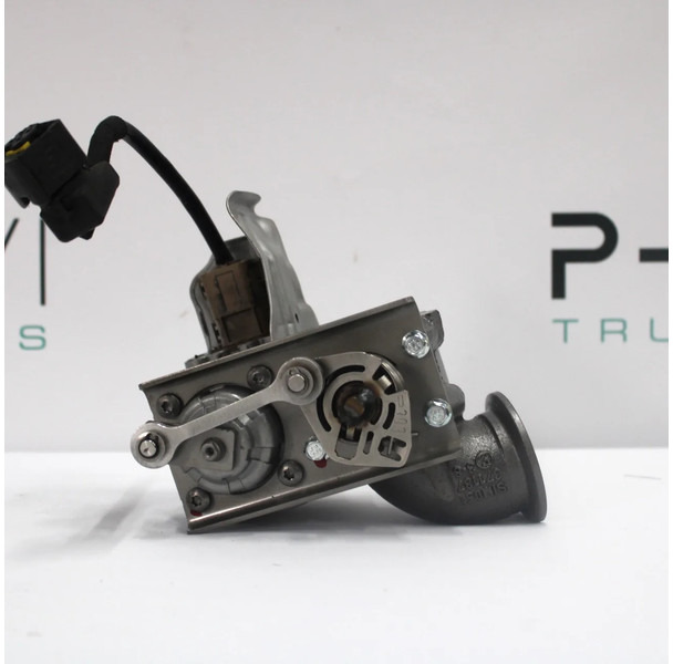 DAF XF106 EGR Klep Gereviseerd 2412200 | 2256370 | 1960473 - Système d'échappement pour Camion: photos 1 DAF XF106 EGR Klep Gereviseerd 2412200 | 2256370 | 1960473 - Système d'échappement pour Camion: photos 1