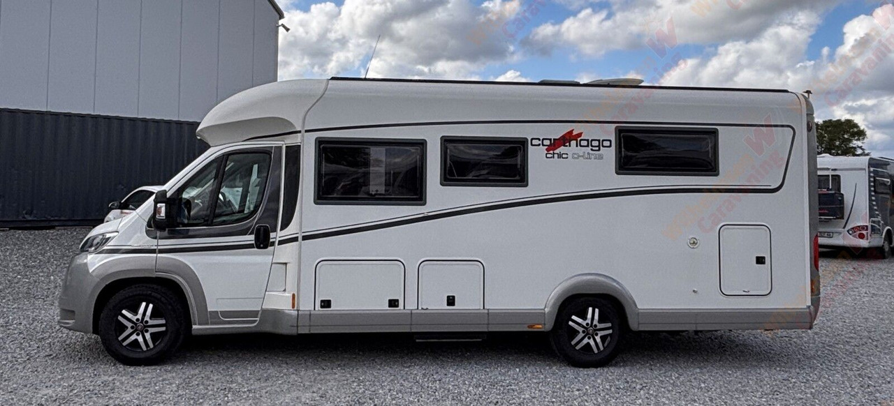 Carthago chic c-line T 5.0 Solarpanele I Rüfa I AHK - Camping-car profilé: photos 4 Carthago chic c-line T 5.0 Solarpanele I Rüfa I AHK - Camping-car profilé: photos 4