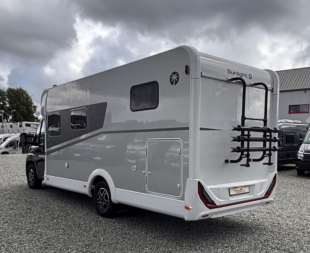 Sunlight T XX 68 Hausmesse jetzt am 26-28.09 ! % 10.151 - Camping-car profilé: photos 3 Sunlight T XX 68 Hausmesse jetzt am 26-28.09 ! % 10.151 - Camping-car profilé: photos 3