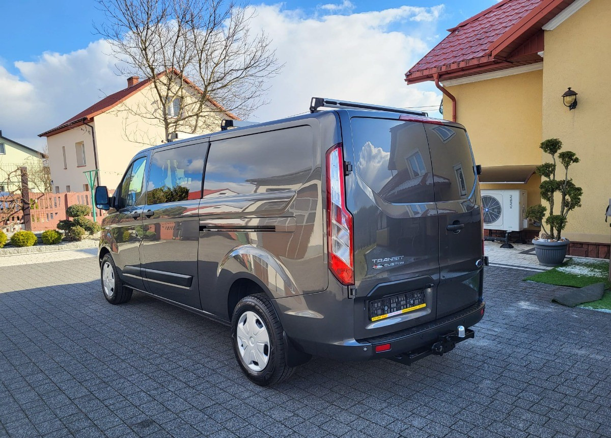 Ford Custom Long 5- osobowy Doka Bogato Doposażony - Utilitaire double cabine: photos 2 Ford Custom Long 5- osobowy Doka Bogato Doposażony - Utilitaire double cabine: photos 2