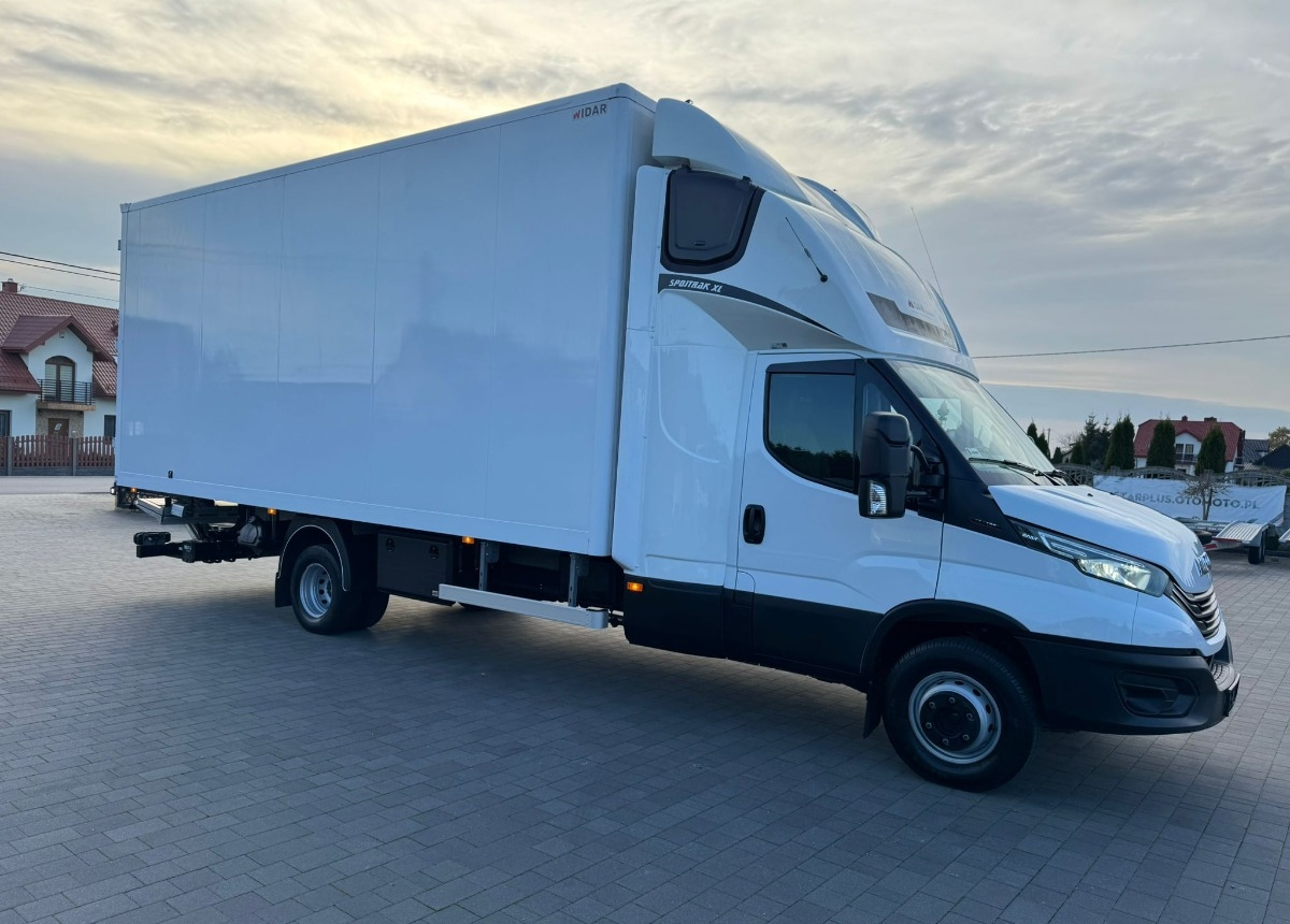 Iveco 72/18 Kontener-Winda 2x Kabina Sypialna IVECO 72C18 Winda Kontener XL Jak Nowe - Fourgon: photos 3 Iveco 72/18 Kontener-Winda 2x Kabina Sypialna IVECO 72C18 Winda Kontener XL Jak Nowe - Fourgon: photos 3
