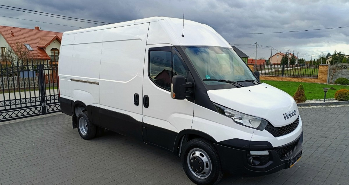 Iveco Daily 35C13 Blaszak L3H2 na bliźniakach VAT 23 - Fourgon utilitaire: photos 3 Iveco Daily 35C13 Blaszak L3H2 na bliźniakach VAT 23 - Fourgon utilitaire: photos 3