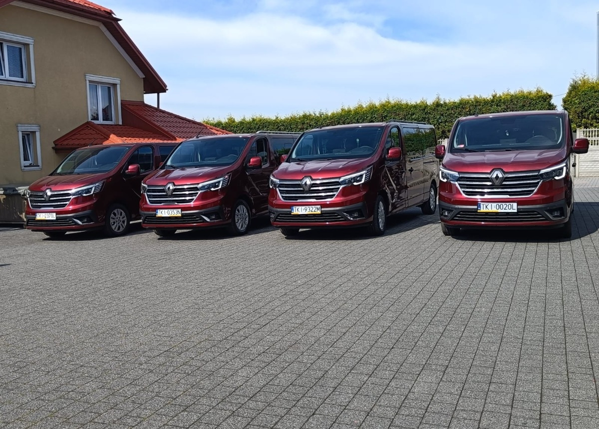 Renault Trafic Ogłoszenie dotyczy wynajmu Auta 9-osobowego - Minibus, Transport de personnes: photos 1 Renault Trafic Ogłoszenie dotyczy wynajmu Auta 9-osobowego - Minibus, Transport de personnes: photos 1