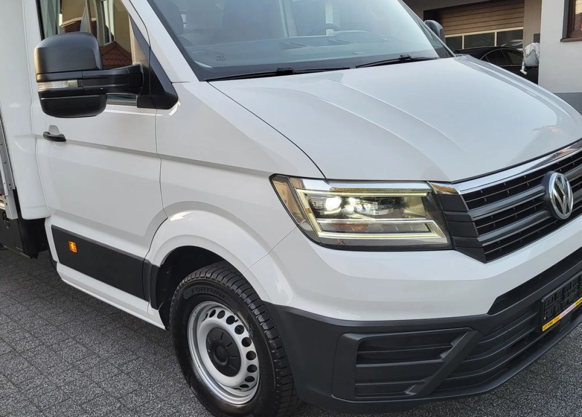 Volkswagen Crafter - Véhicule utilitaire plateau baché: photos 5 Volkswagen Crafter - Véhicule utilitaire plateau baché: photos 5