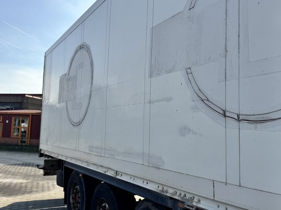 Schmitz SKO24 - Semi-remorque fourgon: photos 2 Schmitz SKO24 - Semi-remorque fourgon: photos 2