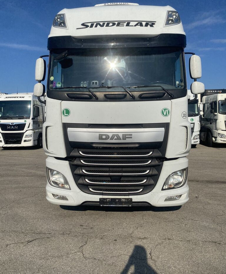 DAF - Tracteur routier: photos 1 DAF - Tracteur routier: photos 1