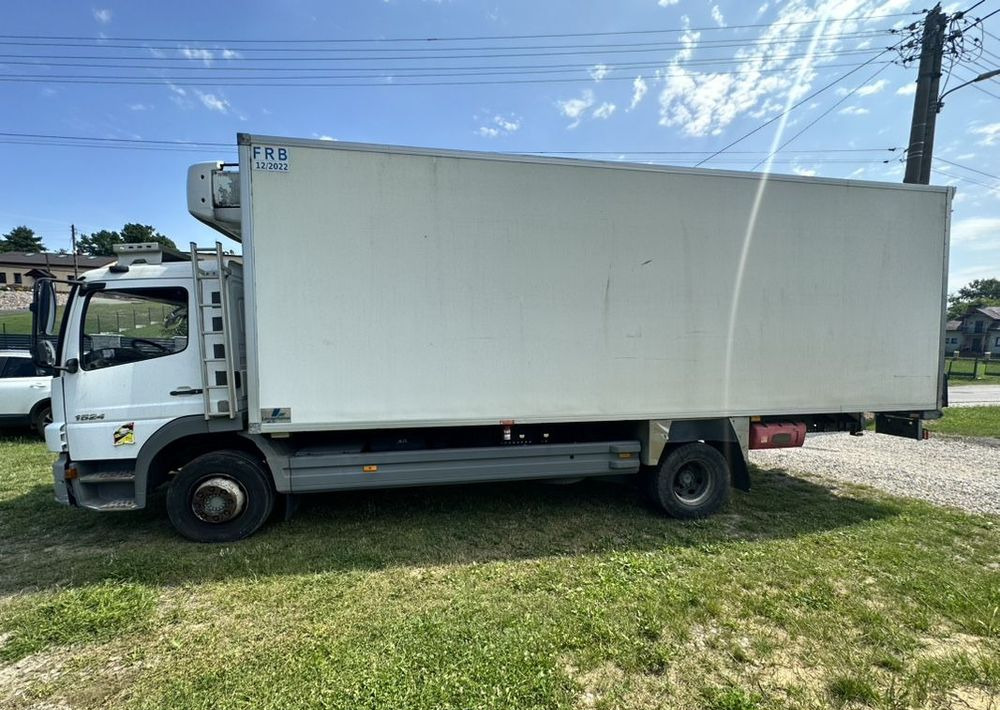 Mercedes-Benz Atego 1524 - Camion frigorifique: photos 2 Mercedes-Benz Atego 1524 - Camion frigorifique: photos 2