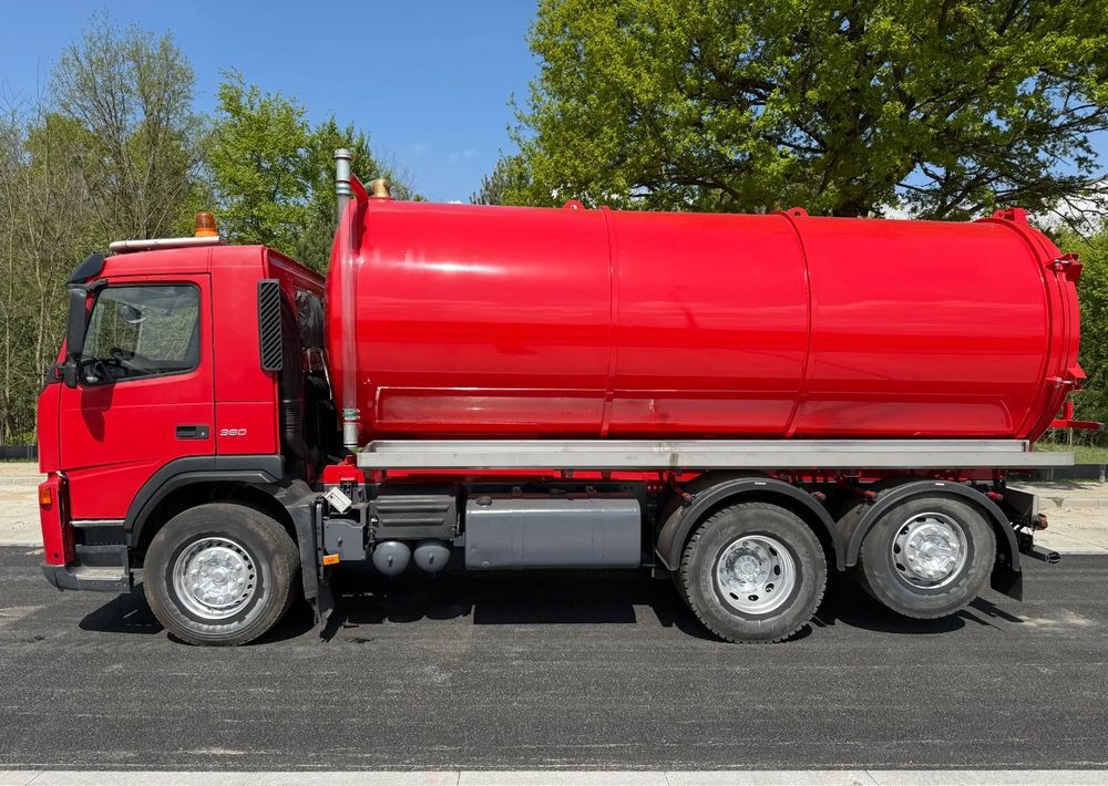 Volvo FM 360 - Camion hydrocureur: photos 2 Volvo FM 360 - Camion hydrocureur: photos 2