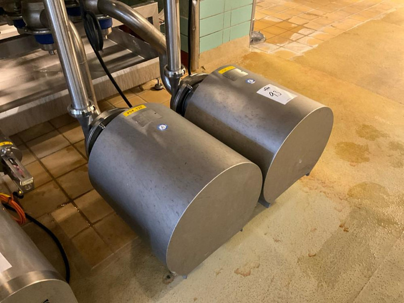 Alfa Romeo Laval LKH-10 - Compresseur d'air: photos 2 Alfa Romeo Laval LKH-10 - Compresseur d'air: photos 2