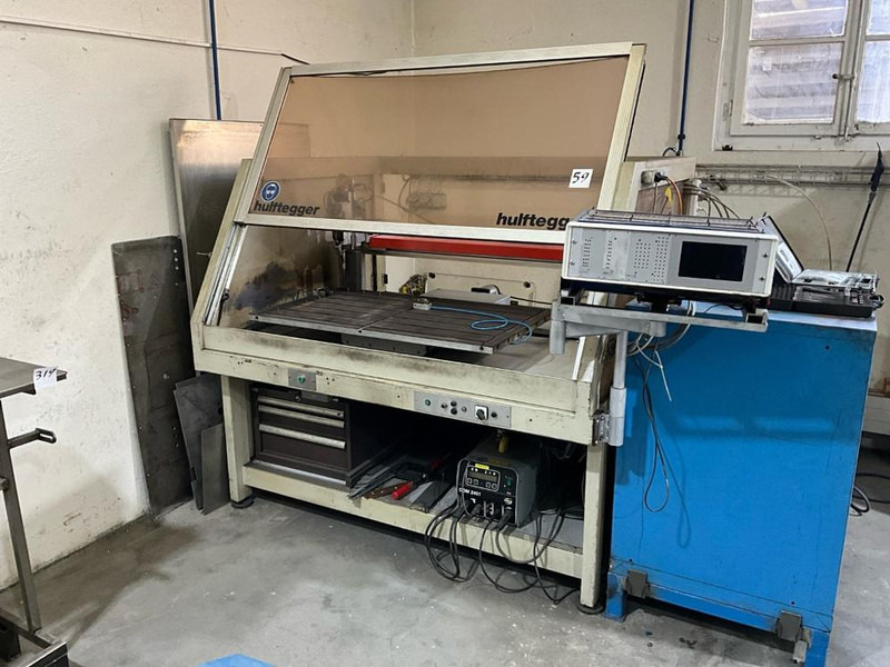 HBS STE-CNC - Machine à métaux: photos 1 HBS STE-CNC - Machine à métaux: photos 1