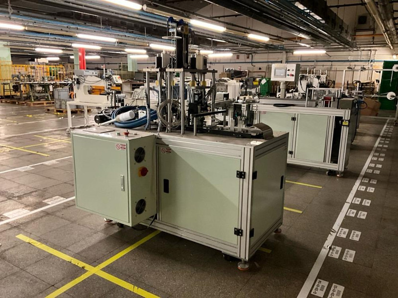 Marie Claire  - Machine d'emballage et de conditionnement: photos 4 Marie Claire  - Machine d'emballage et de conditionnement: photos 4