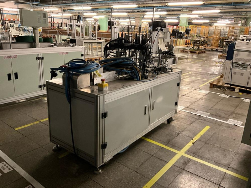 Marie Claire  - Machine d'emballage et de conditionnement: photos 3 Marie Claire  - Machine d'emballage et de conditionnement: photos 3