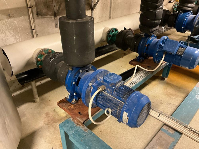 Onbekend - Machine à métaux: photos 3 Onbekend - Machine à métaux: photos 3