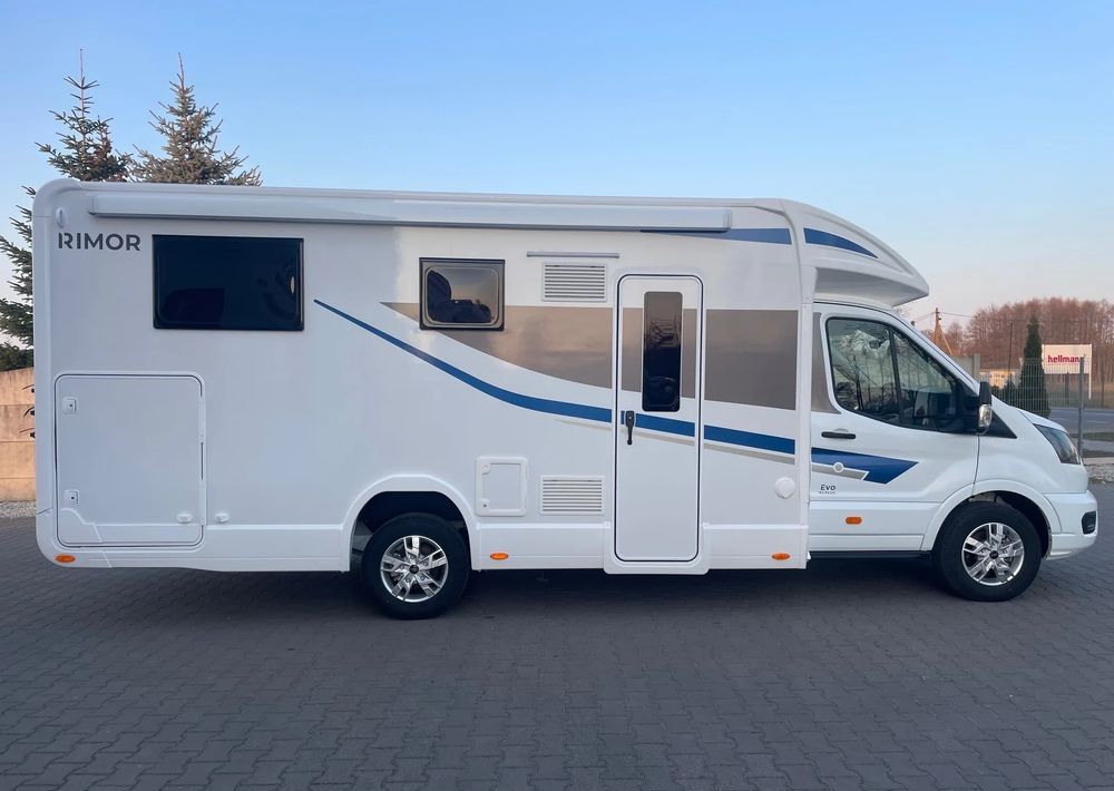 Ford Transit RIMOR EVO 95 AUTOMAT - Camping-car: photos 5 Ford Transit RIMOR EVO 95 AUTOMAT - Camping-car: photos 5