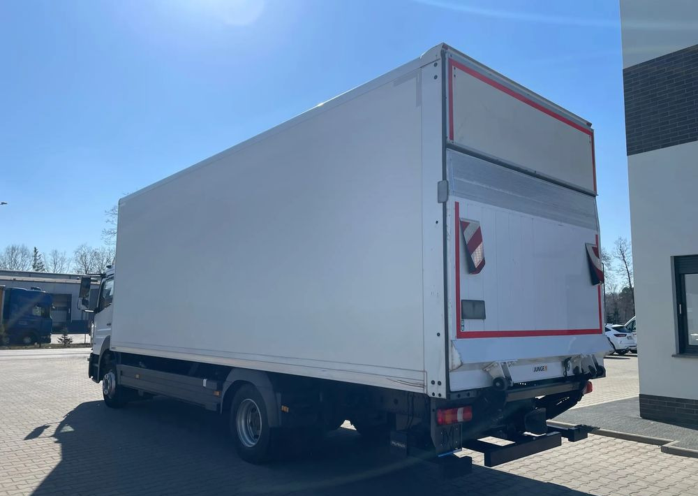 Mercedes-Benz ATEGO 1223 - Camion fourgon: photos 4 Mercedes-Benz ATEGO 1223 - Camion fourgon: photos 4