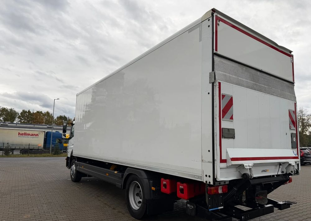 Mercedes-Benz ATEGO 1524 - Camion fourgon: photos 4 Mercedes-Benz ATEGO 1524 - Camion fourgon: photos 4