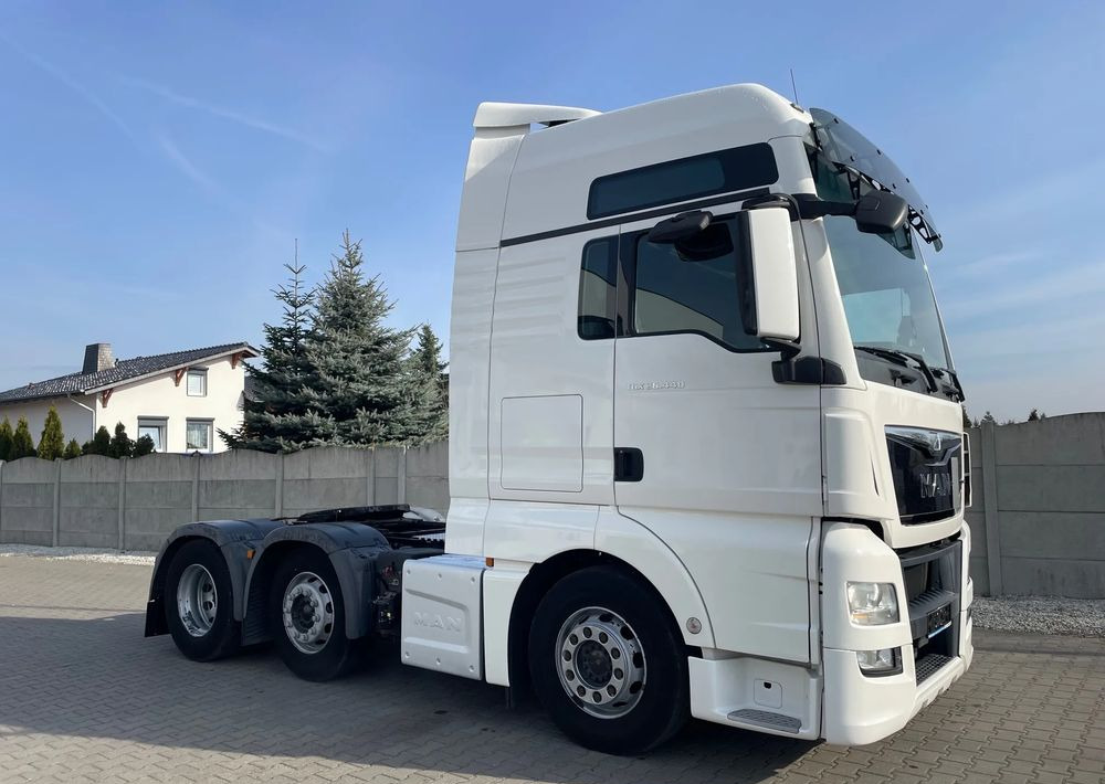 MAN TGX XXL 26.440 PUSCHER / 3 OSIE / 6x2 - Tracteur routier: photos 4 MAN TGX XXL 26.440 PUSCHER / 3 OSIE / 6x2 - Tracteur routier: photos 4