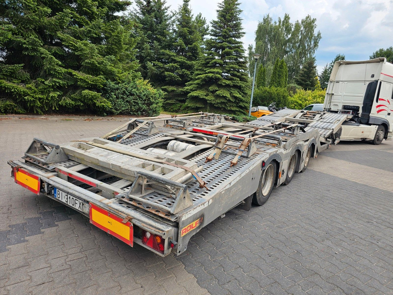 ROLFO 3X LKW TRANSPORTER CENTAURUS 3.3 EXT BPW - Semi-remorque porte-voitures: photos 5 ROLFO 3X LKW TRANSPORTER CENTAURUS 3.3 EXT BPW - Semi-remorque porte-voitures: photos 5