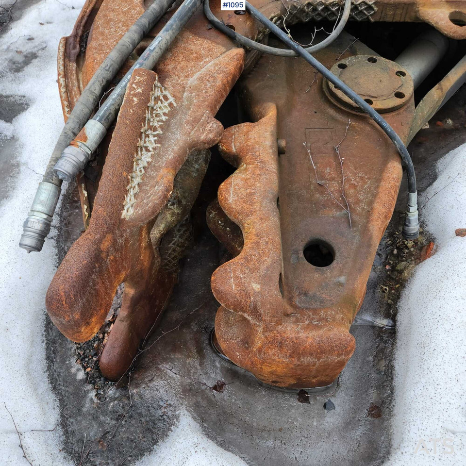 NPK Pulverizer - Cisaille de démolition pour Engins de chantier: photos 2 NPK Pulverizer - Cisaille de démolition pour Engins de chantier: photos 2