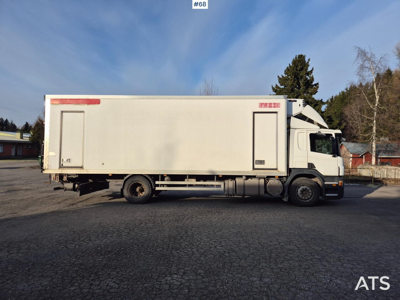 Scania P380 Umpikorinen - Camion fourgon: photos 4 Scania P380 Umpikorinen - Camion fourgon: photos 4