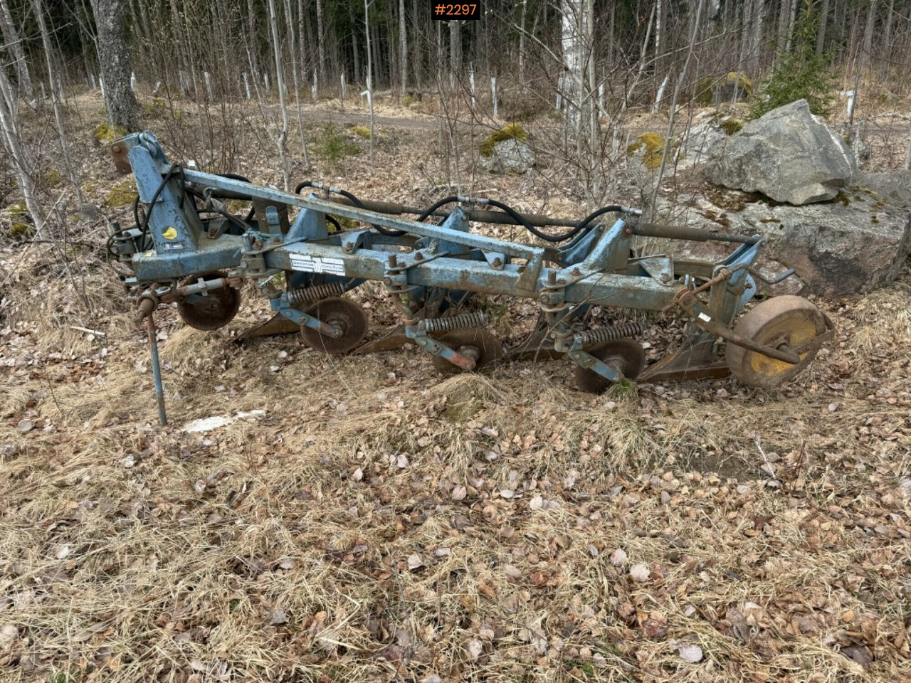Brick Plough 4 furrow Överum C 487 - Outils du sol: photos 3 Brick Plough 4 furrow Överum C 487 - Outils du sol: photos 3