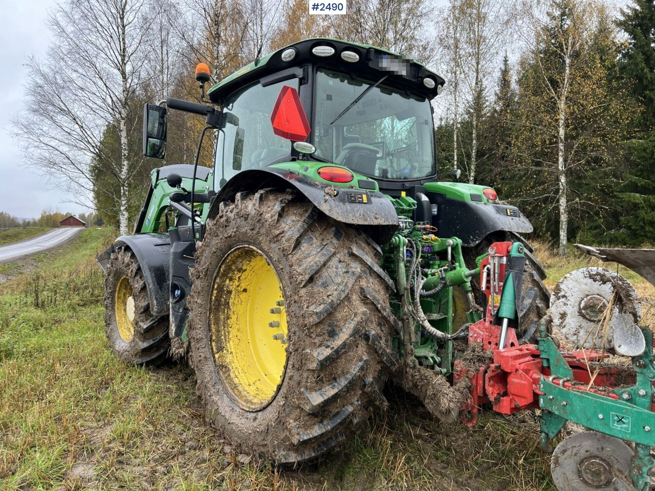 JOHN DEERE 6155R Agricultural tractor - Tracteur agricole: photos 5 JOHN DEERE 6155R Agricultural tractor - Tracteur agricole: photos 5