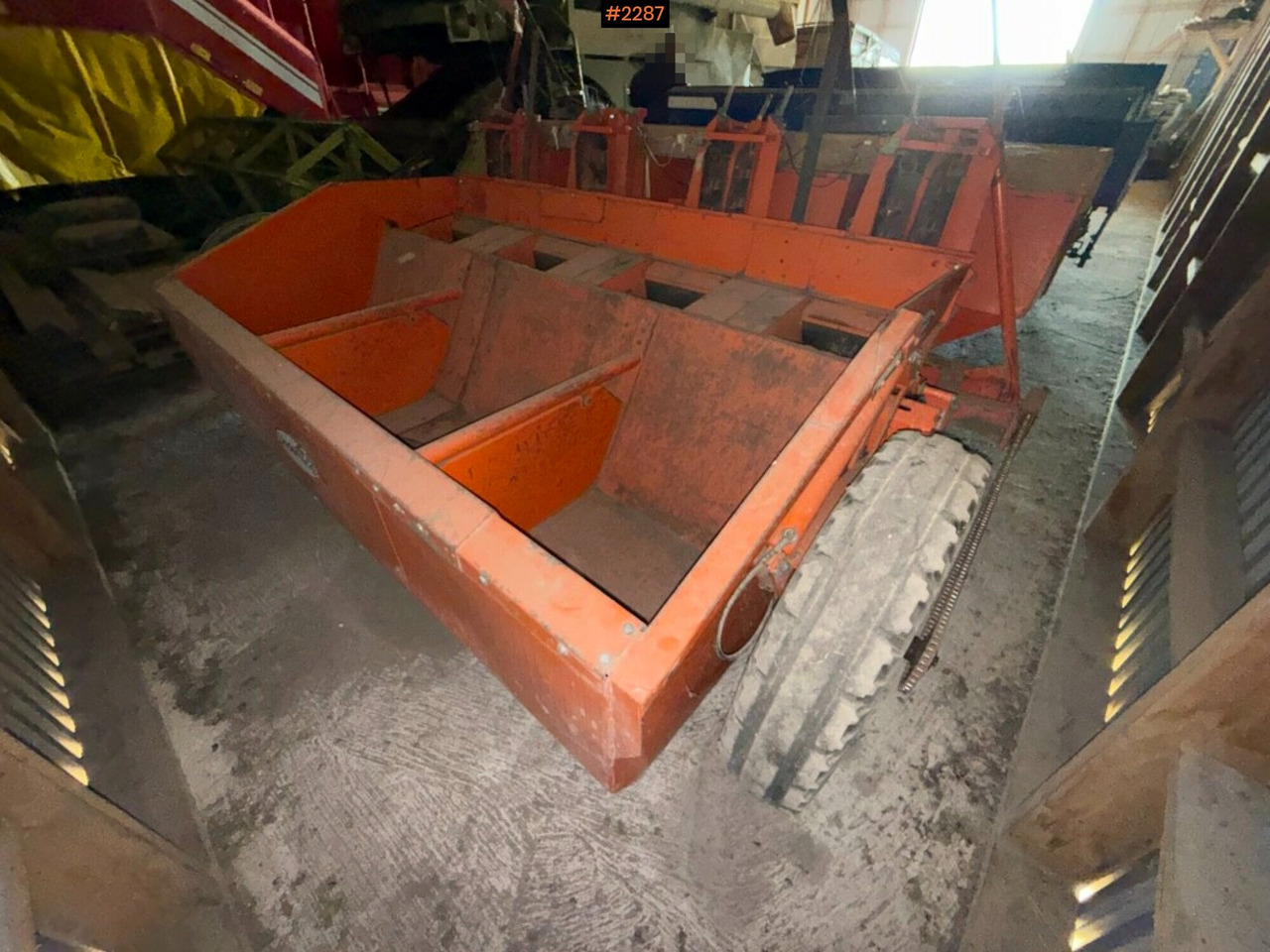 Potato planter Underhaug - Planteuse de pommes de terre: photos 4 Potato planter Underhaug - Planteuse de pommes de terre: photos 4