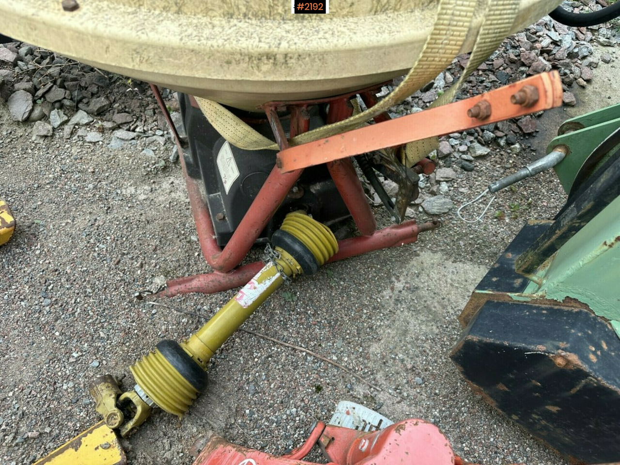 Vicon PS 203 fertilizer spreader - Distributeur d'engrais: photos 3 Vicon PS 203 fertilizer spreader - Distributeur d'engrais: photos 3